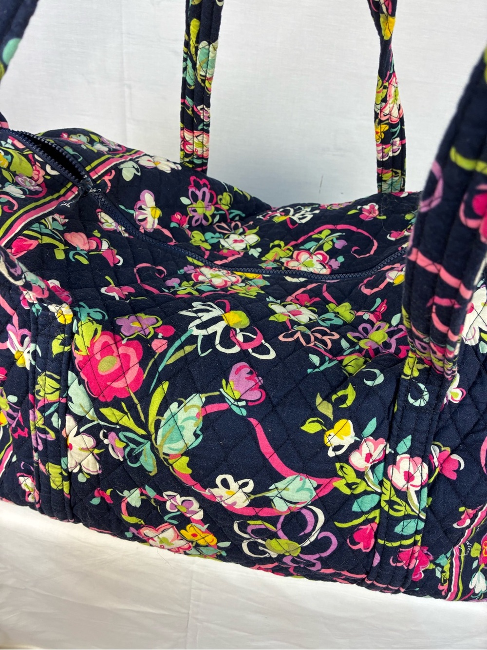 Vera Bradley Large Weekender in Ribbons Print Retired - Picture 2 of 10